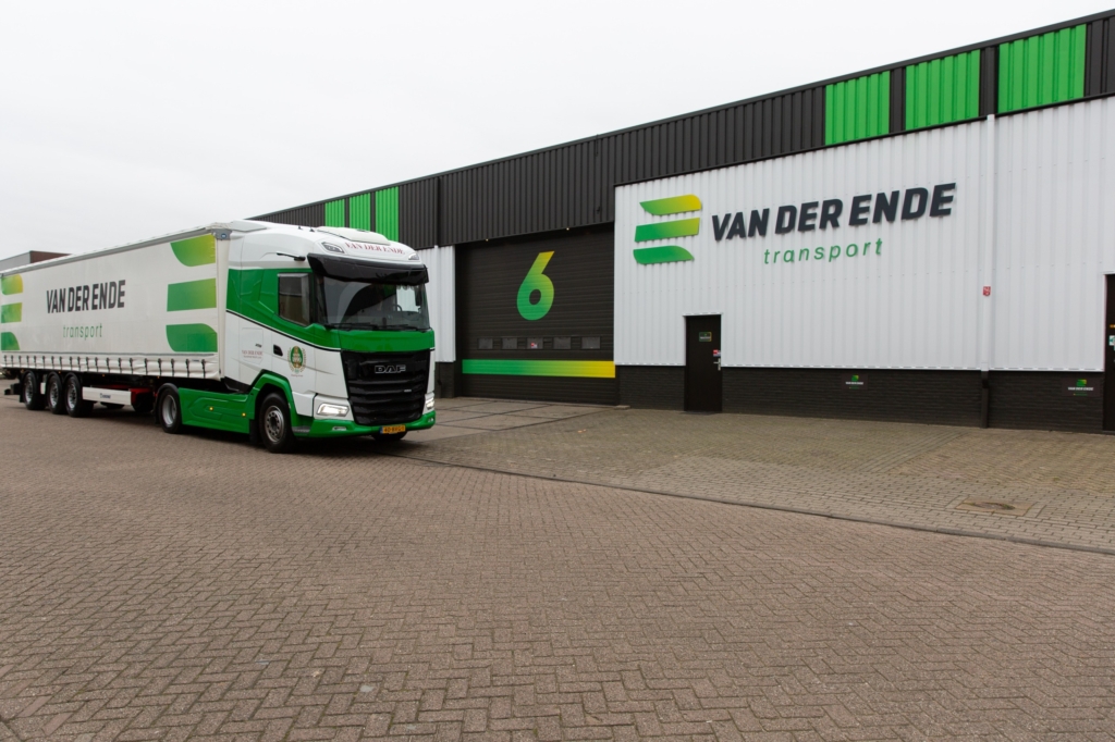 Urenregistratie van der ende transport